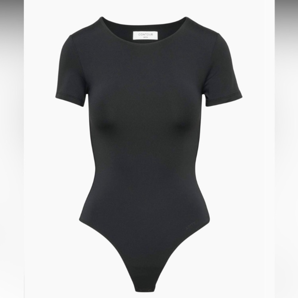 Aritzia Babaton Contour Crew Shortsleeve Bodysuit S